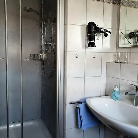 Gaestehaus Woerner Pensión 3*
